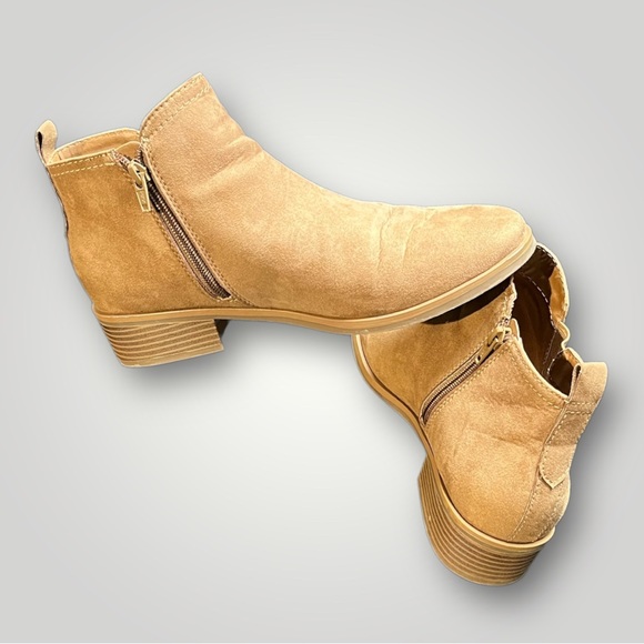 Time and Tru Ankle Boots Memory Foam Sz 10 - Picture 4 of 15